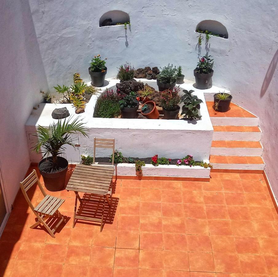 Apartmán Guanapay - Casa Marosenia Güime Exteriér fotografie